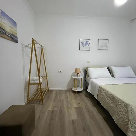 Apartment Ml